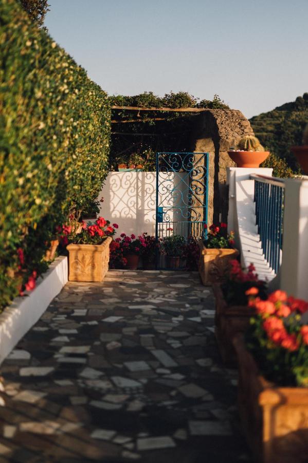 Hotel Villa Maria Sant'Angelo  Exteriör bild