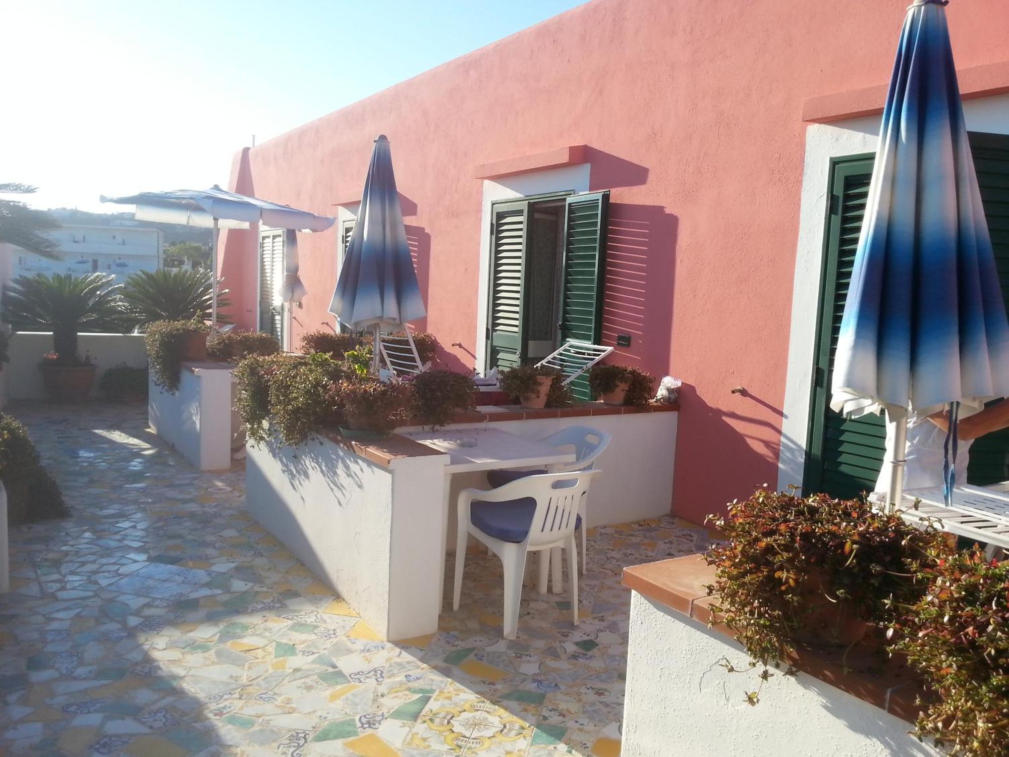 Hotel Villa Maria Sant'Angelo  Rum bild